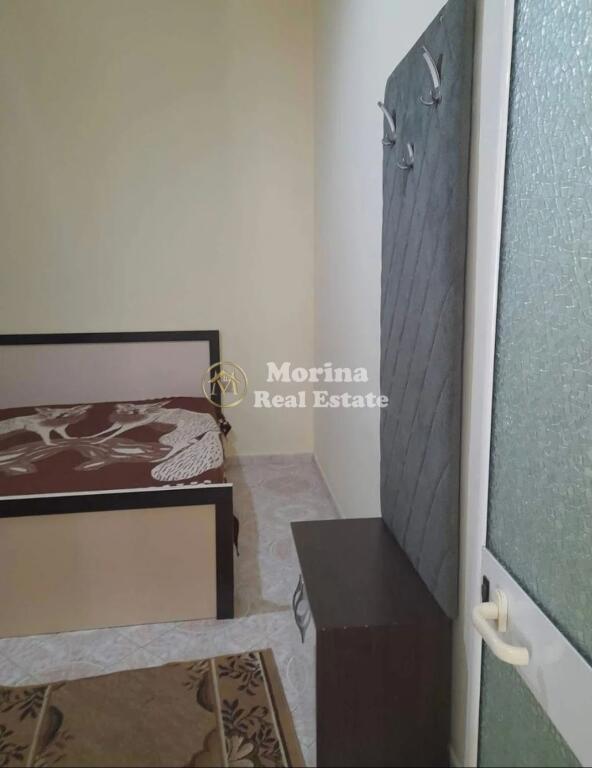 Qera | Shtëpi private 2 + 1 | 21 Dhjetori | 350 €/muaj