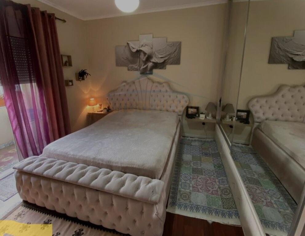 Shitet, Apartament 2+1+Garsoniere, Ambasada Amerikane, Tirane