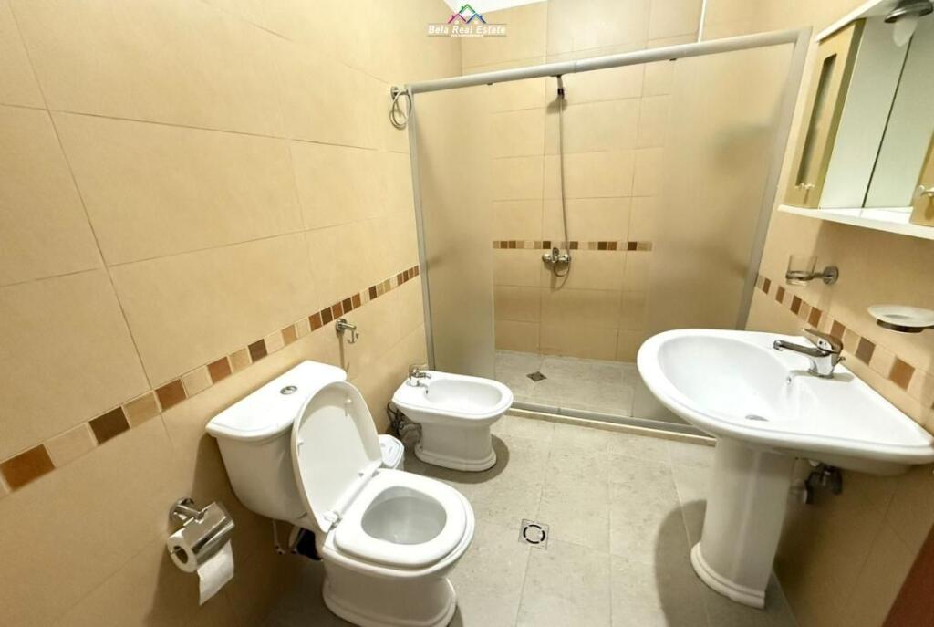 Apartament Me Qera 2+1+2 Ne Qender (ID B2201709) Tirane