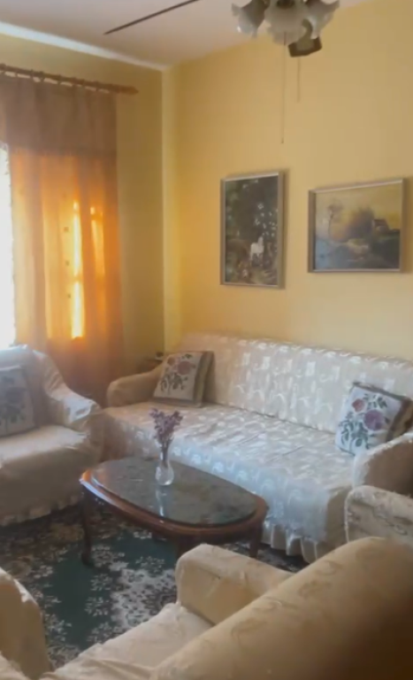 APARTMENT FOR RENT 2+1 FORMER RESTAURANT DURRES 45,000 LEKE
