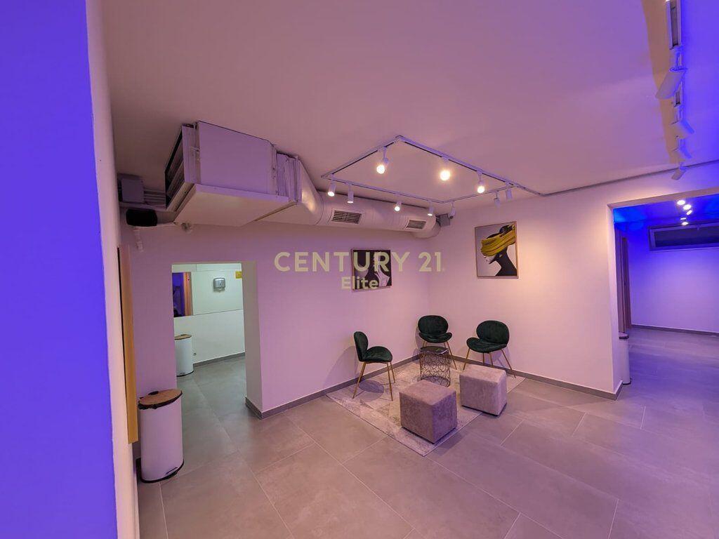 Locale commerciale in vendita nella zona "Tirana Nuova". 550.000 € Superficie totale 155m2