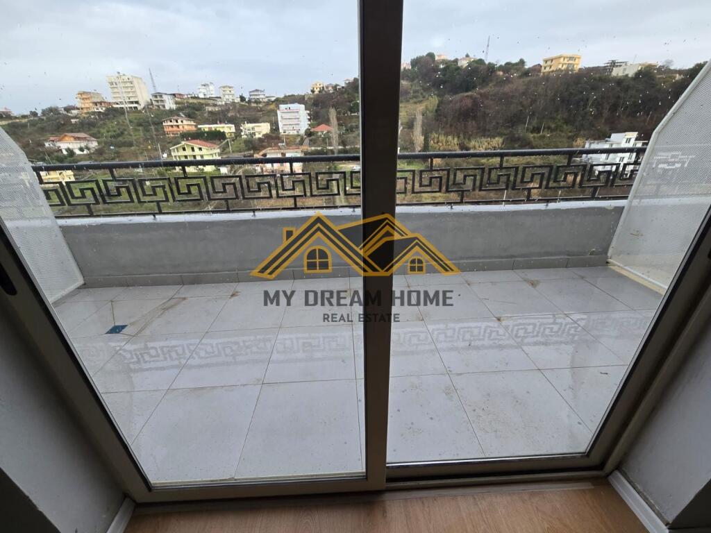 SHITET GARSONIERE TEK SHKEMBI KAVAJES DURRES!