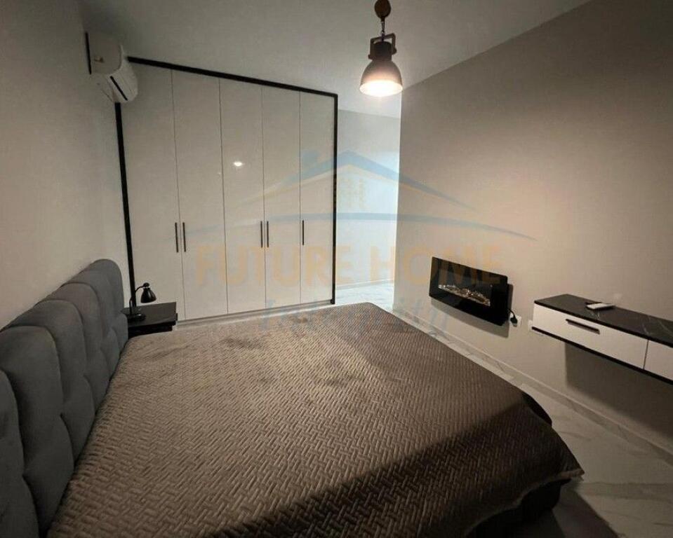 Qera, Apartament 2+1+2, Rruga Xhanfize Keko, Tiranë.!