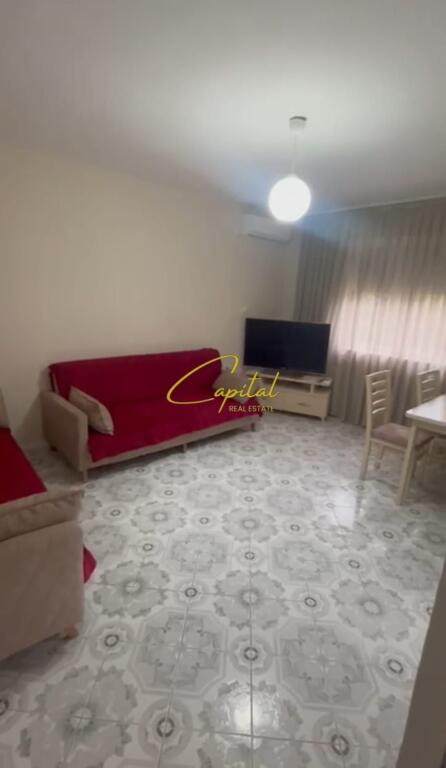 APARTAMENT ME QIRA 1+1 PORCELAN 45.000 LEKE