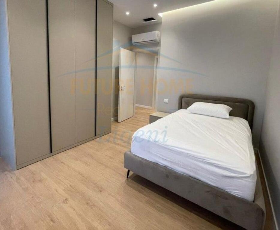 Qera, Apartament 3+1+POSTE PARKIMI, Green Valley, Tiranë.