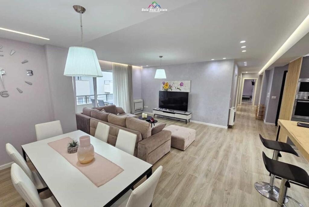 Apartament Me Qera 3+1 Tek Sunrise Residence (ID B230190) Tirane