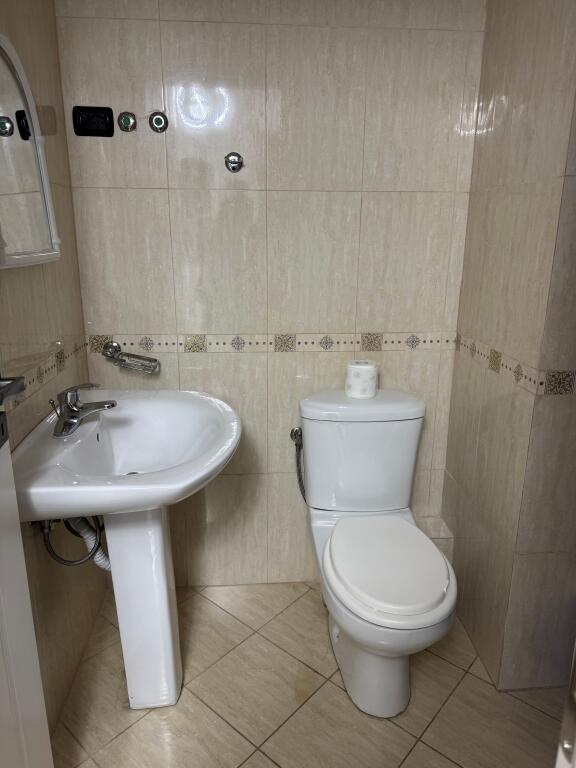 Apartament 2+1 me qira ne Astir prane Vila L2!