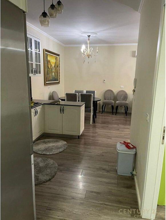 Appartamento 2+1+2 In Vendita a Fresku, Tirana