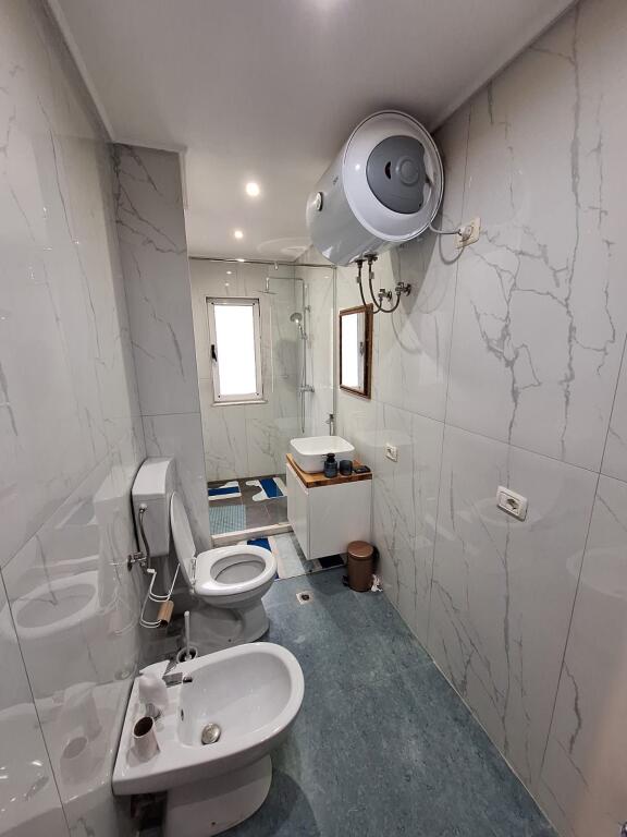 Apartament 1+1 per qira, Sheshi Willson