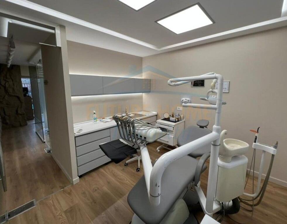 Qera, Ambient Biznesi,Rruga Irfan Tomini, Tiranë.