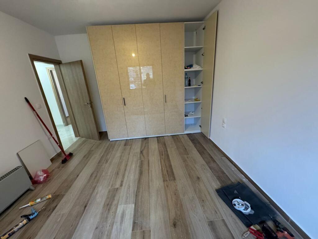 apartament 2+1 me qira ne Kombinat.