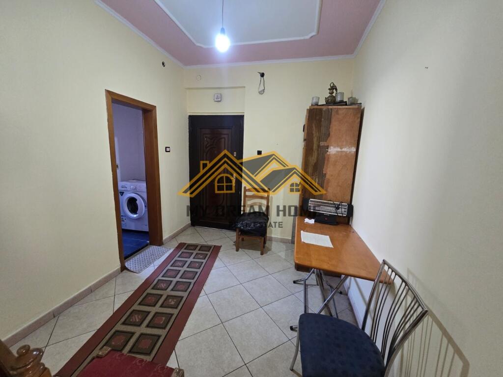 SHITET APARTAMENT 1+1 TEK GJYKATA DURRES