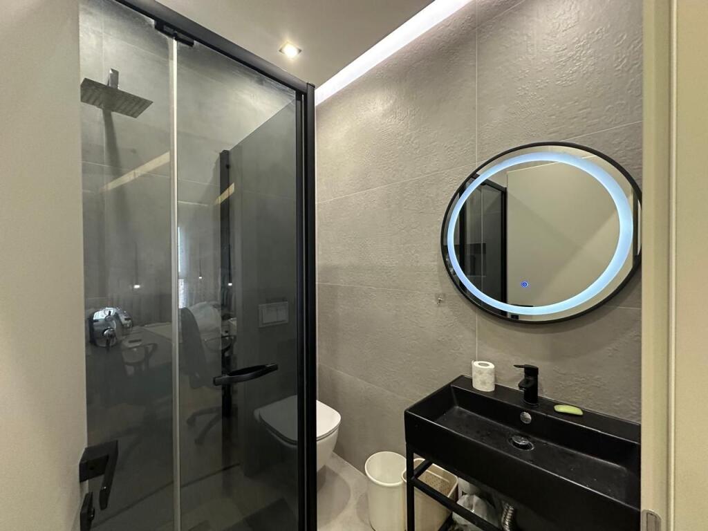 Appartamento 2+1+2+Blk+Posto Auto in Affitto, Comune di Parigi