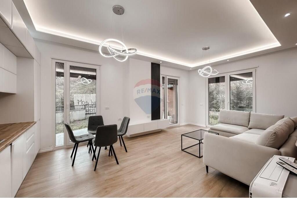 APARTAMENT 2+1 PER QERA TEK ROSE GARDEN