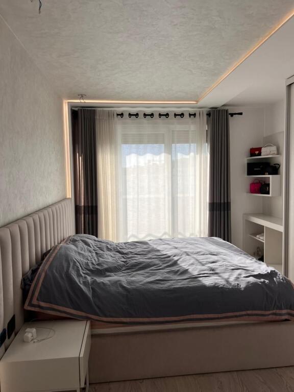 Apartment for sale - Astir