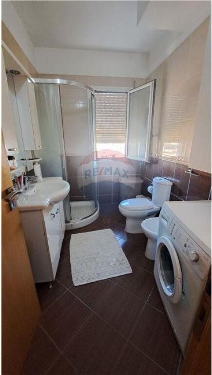 🏡 Apartament 3+1+2 – Për Shitje | Rruga Misto Mele, Vlorë