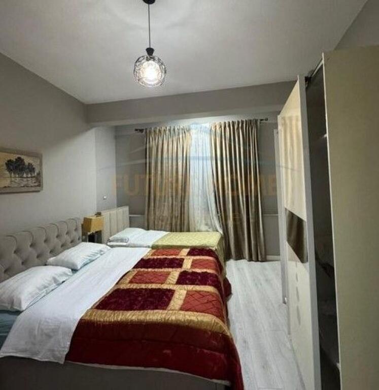 Qera, Apartament 1+1 , Rruga e Barrikadave