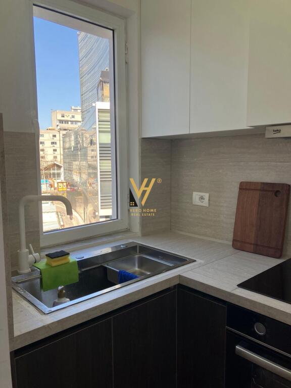 JEPET STUDIO 35 M2 ME QERA NE QENDER 50.000 LEKE