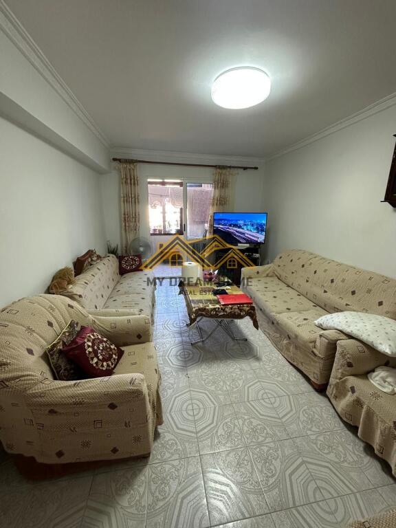 SHITET APARTAMENT 2+1 TEK SHESHI PRANVERA DURRES!