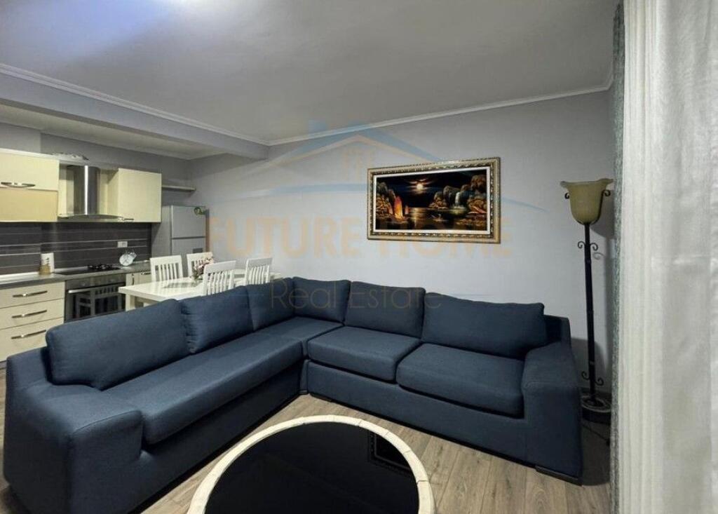Qira, Apartament 2+1, Oxhaku, Tiranë !