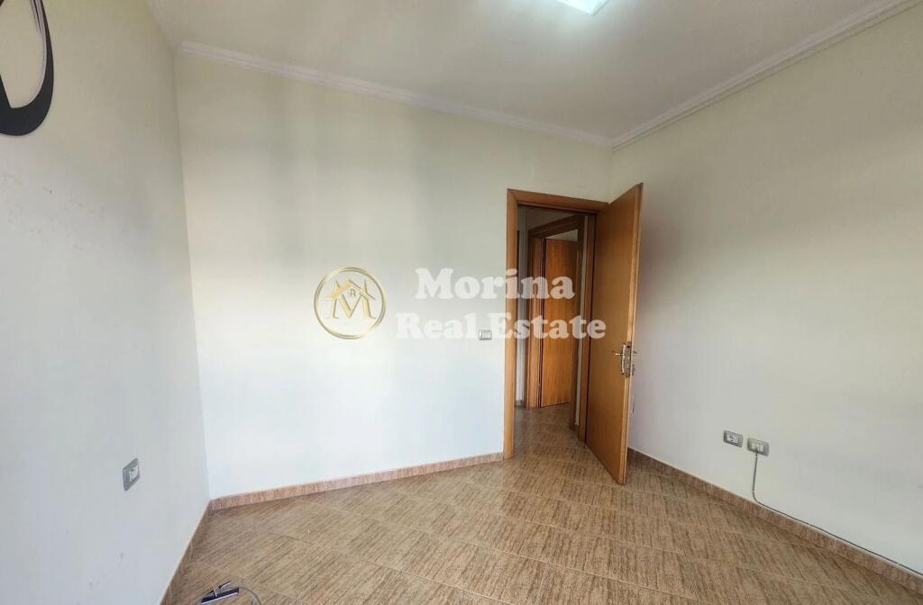 Qera | Ambjent Biznesi | Zogu i Zi | 800 €/muaj
