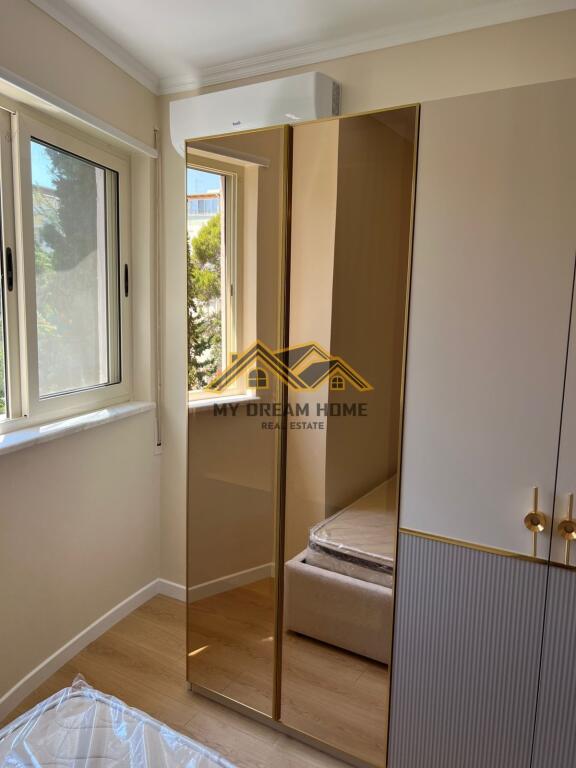 SHITET SUPER APARTAMENT NE GOLEM!