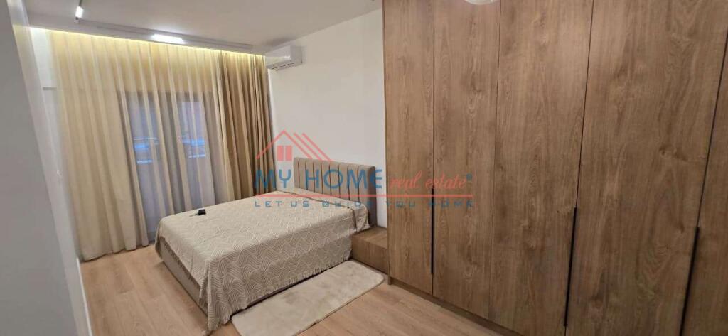 Appartamento 2+1 in affitto Via Barrikadave a Tirana