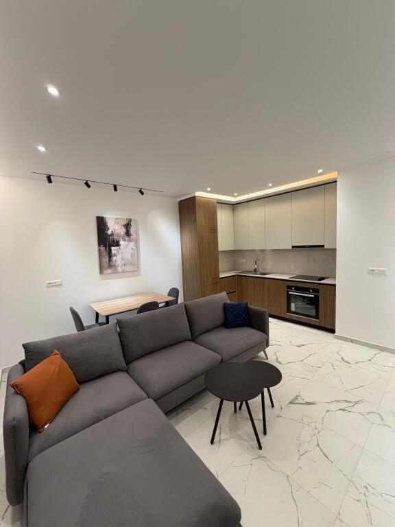 Super ap 1+1 at zogu zi ( Rezidenza  s - block living )