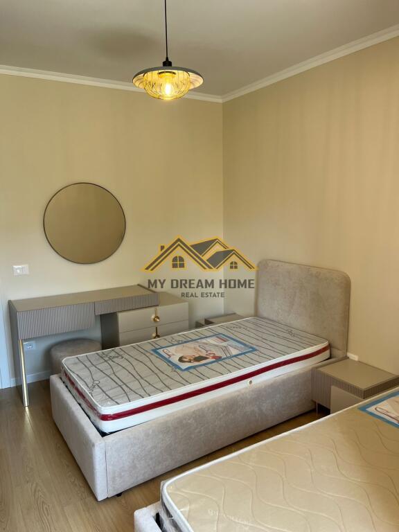 SHITET SUPER APARTAMENT NE GOLEM!