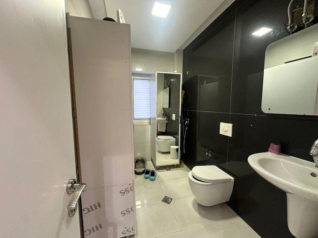 NISHERAKU BRIDGE, PREMISES FOR RENT 1,500 € /Month