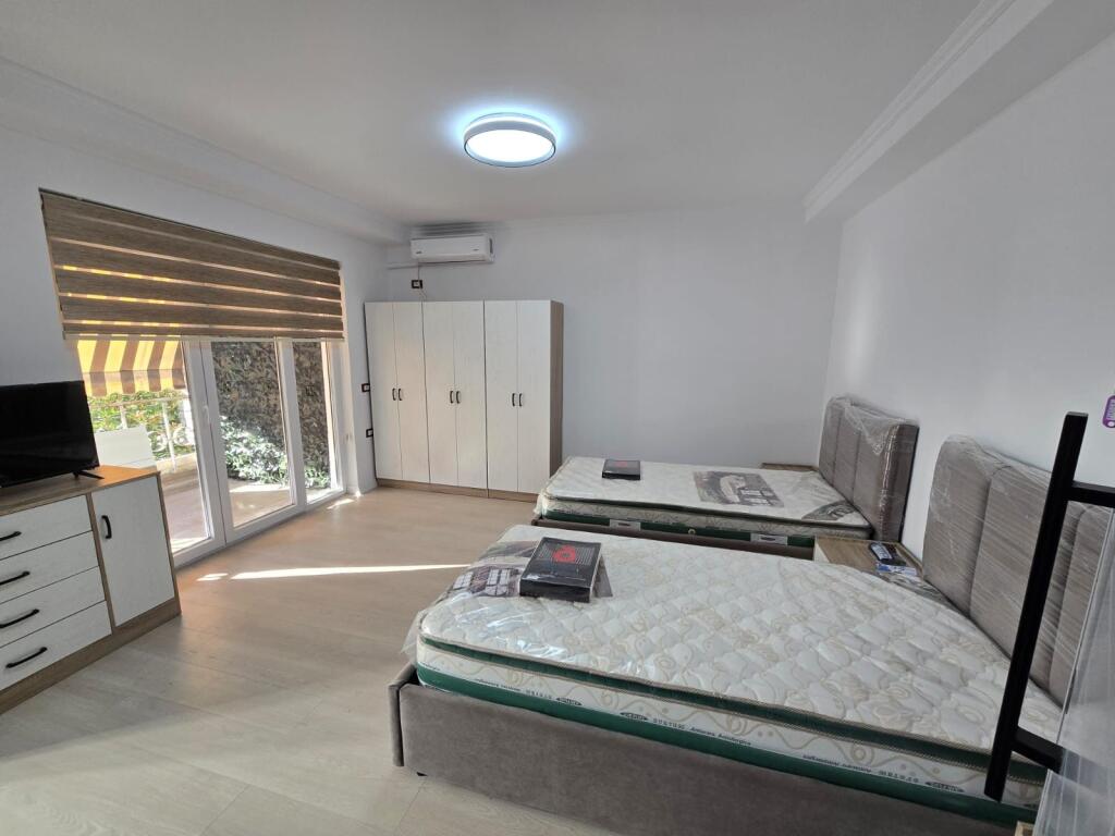 Apartament me qera 1+1 ne porcelan