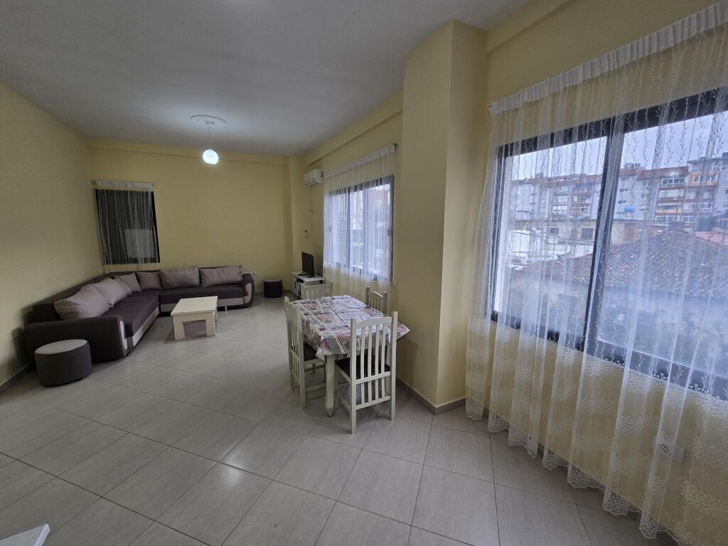 APARTAMENT 1+1 ME QIRA NE VASIL SHANTO, TIRANE