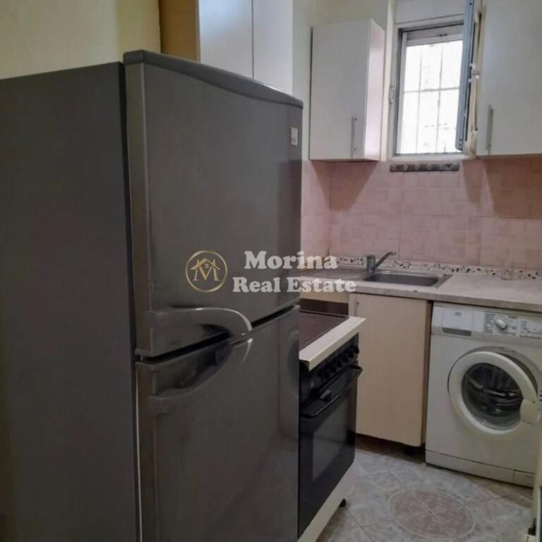 Qera | Shtëpi private 2 + 1 | 21 Dhjetori | 350 €/muaj