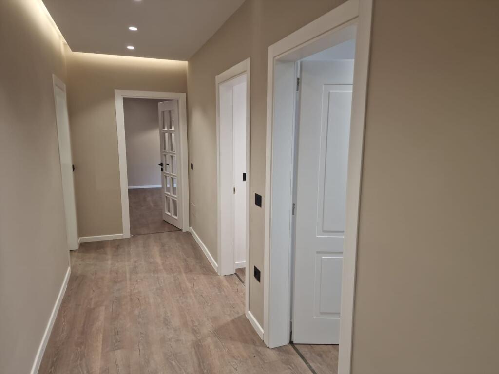 COMUNE DI PARIGI, vendiamo un super appartamento 2+1+2