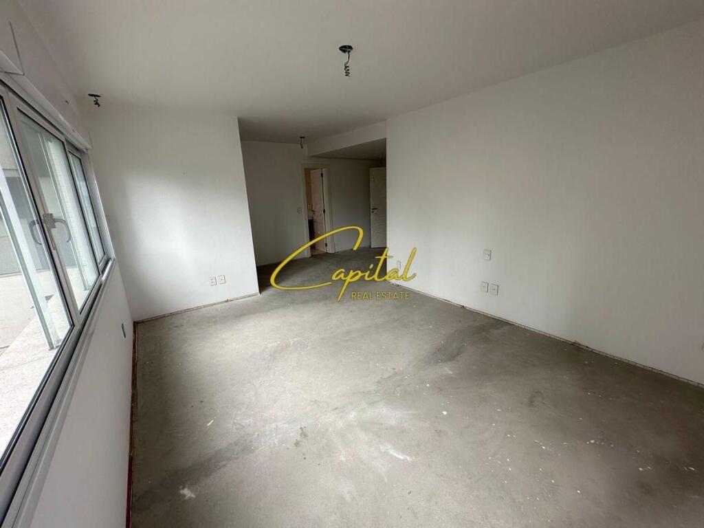 SHOP FOR RENT 100 M2 STUDENT CITY 80,000 LEKE