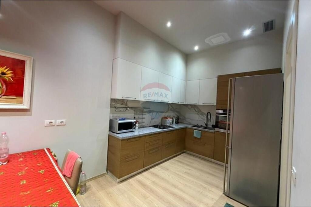 SHESIM APARTAMENT 3+1+2 LIQENI I THATE!