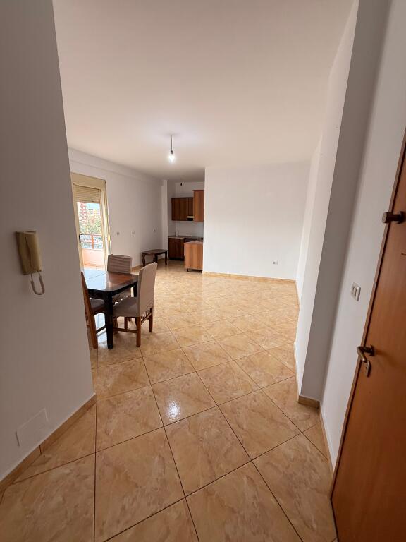 Apartment 1+1 American hospital area