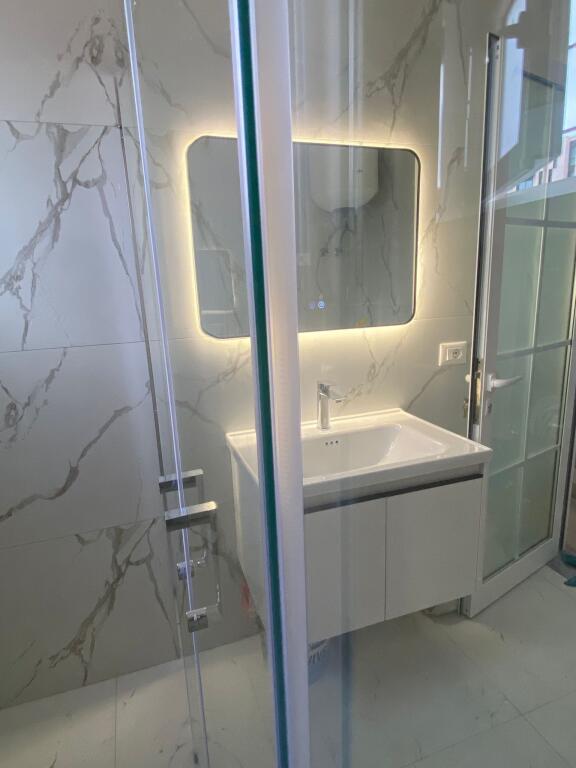 Apartament me qera te Myslym Shyri