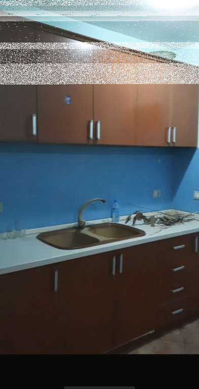 Jepet me qira – Apartament i mobiluar në Rrugën Irfan Tomini