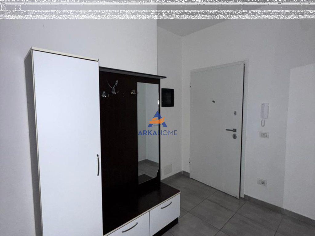 JEPET ME QERA APARTAMENT 2+1+BALLKON "KOMUNA PARISIT (PRANE SHKOLLES ATE ZEF PELLUMBI)" 60000 LEKE