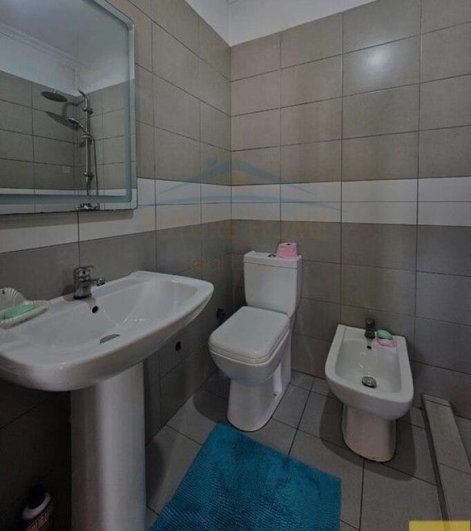 Shitet, Apartament 2+1, Kompleksi Malajziani, Kthesa e Kamzës