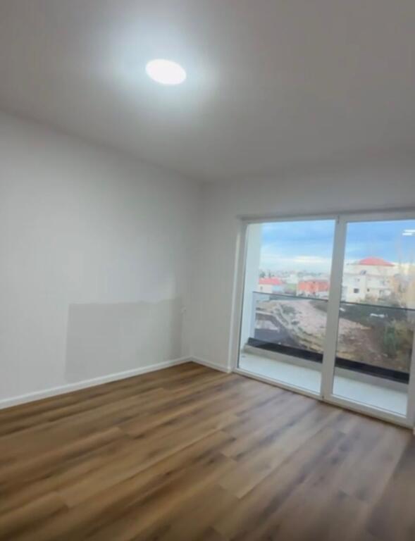 Apartament 3+1 per shitje ne Paskuqan!