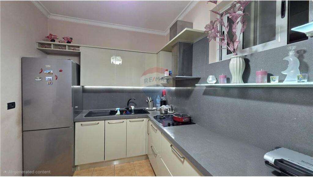 ✨ Apartament 2+1+2 për Shitje – Bulevardi “Ismail Qemali”, Vlorë