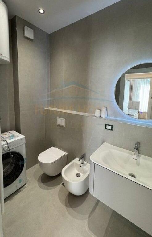 Affitto Appartamento 2+1+Posto Auto, Comune di Parigi