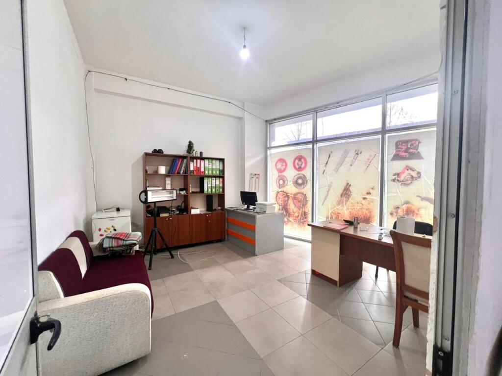 🔥 SHITET AMBIENT KOMERCIAL BUZË RRUGE KRYESORE (📍Tufinë) – OKAZION (1,178€/m2)🔥 ||  290,000€