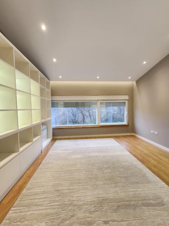 🏡 Vilë Moderne 2-Katëshe 📍Rezidenca Kodra e diellit 1 / Oborr Privat &amp; Parkim 3+1+3wc verandë&amp; oborr || 490.000eu