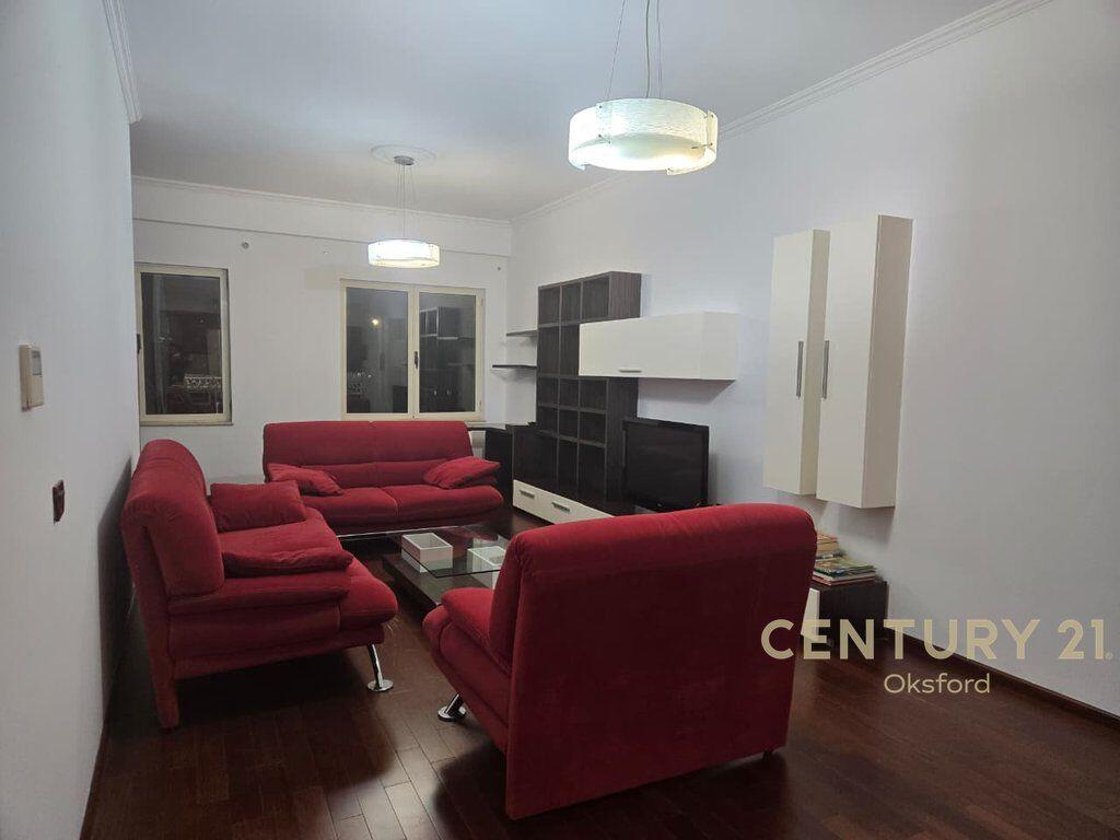 SHITET APARTAMENT 2+1+2 TE RRUGA E KOSOVAREVE