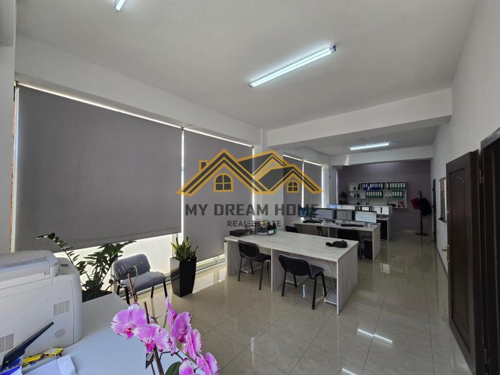 SHITET AMBJENT BIZNESI TEK GJYKATA DURRES