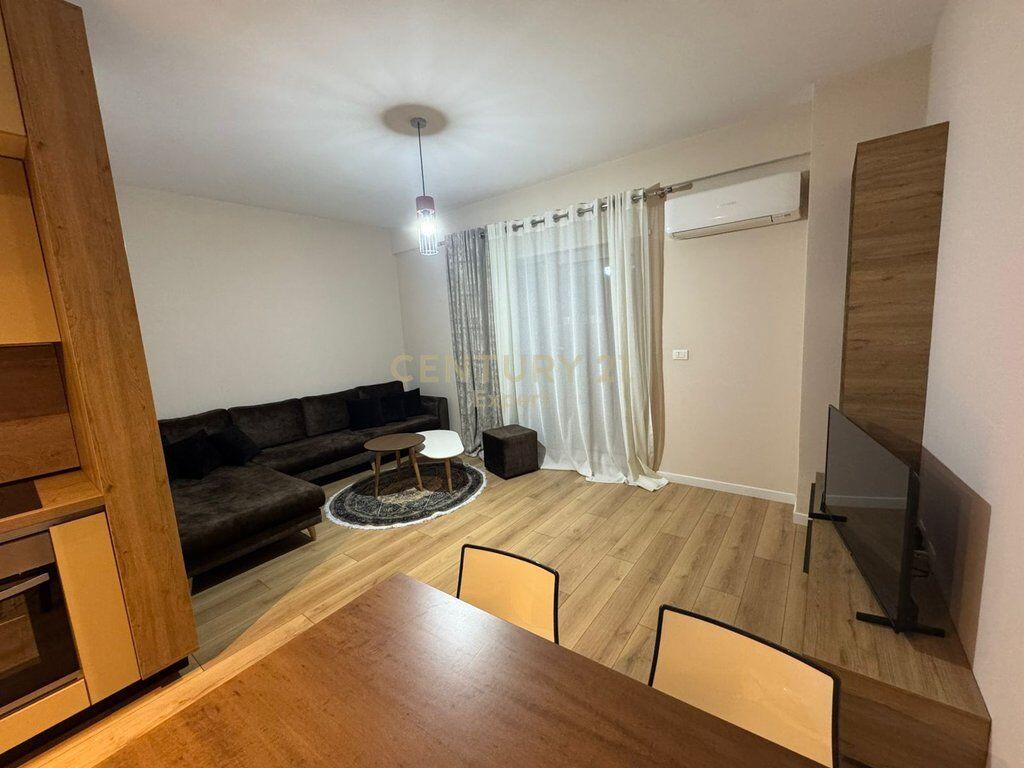 JEPET ME QIRA APARTAMENT 2+1+2 TEK FOLEJA E GJELBER