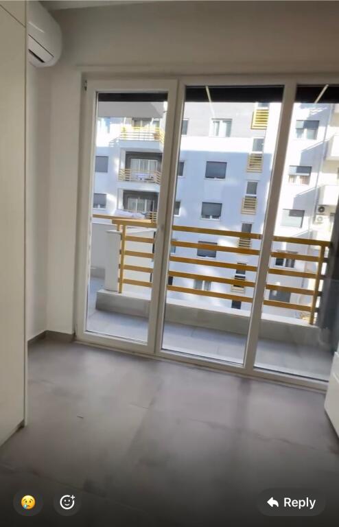 2+1,i mobiluar luks,pallatet e 88 ne laprake,800 me parkim